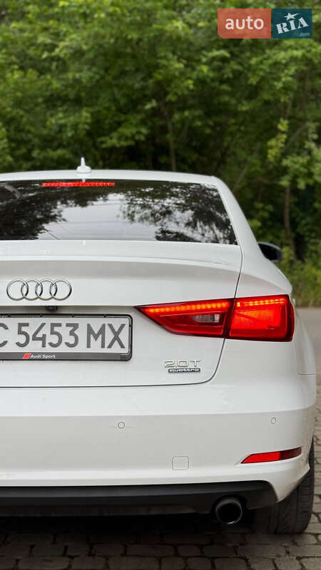 Седан Audi A3 2015 в Львове