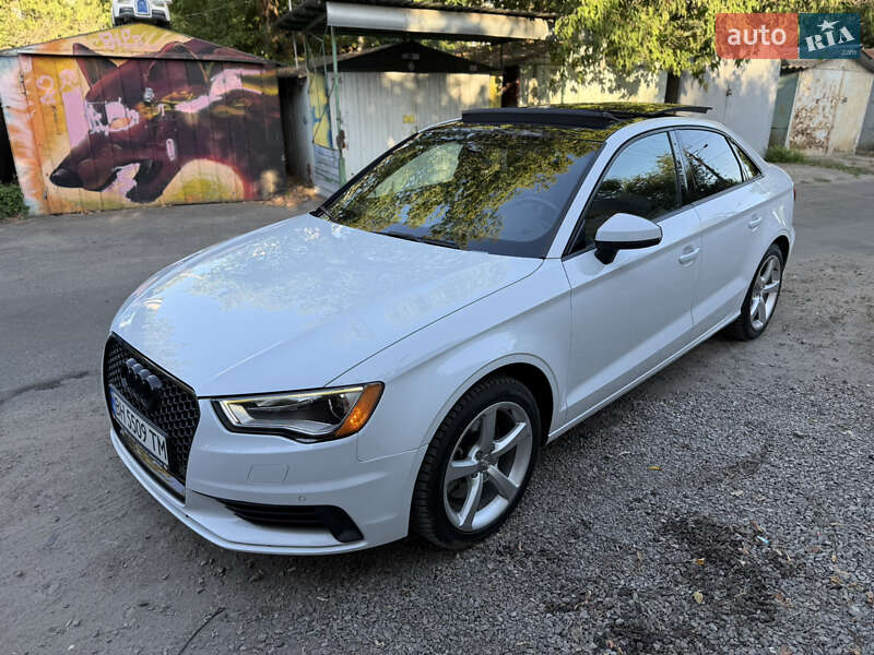Седан Audi A3 2014 в Одессе