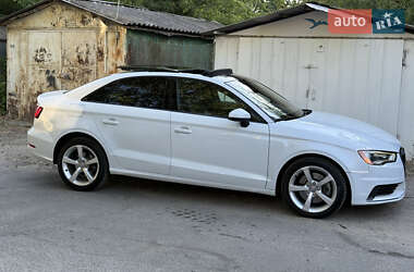Седан Audi A3 2014 в 