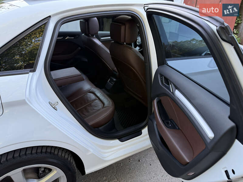 Седан Audi A3 2014 в Одессе
