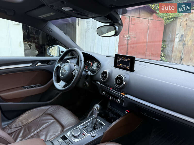 Седан Audi A3 2014 в Одессе