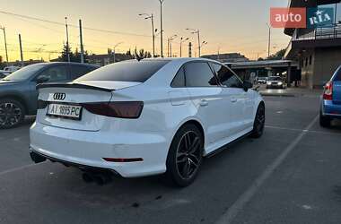 Седан Audi A3 2015 в 