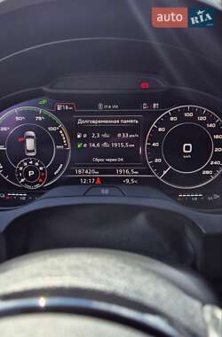 Хэтчбек Audi A3 2017 в 