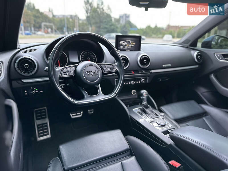 Седан Audi A3 2017 в Запорожье