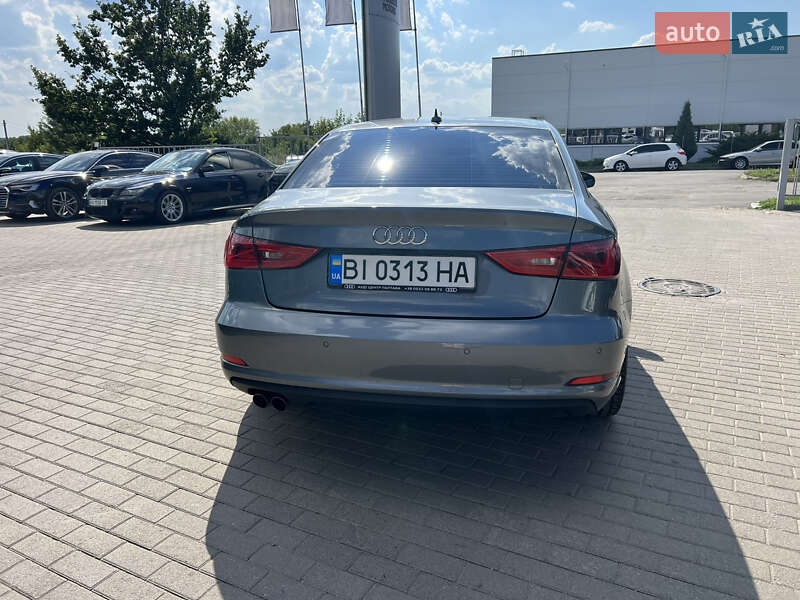 Седан Audi A3 2016 в Полтаві