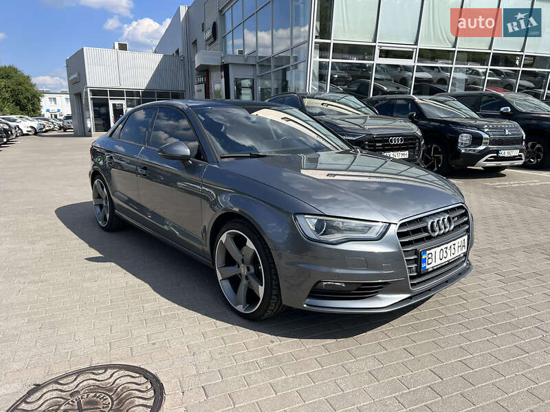 Седан Audi A3 2016 в Полтаві
