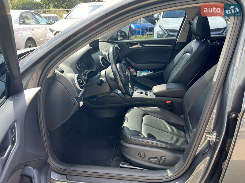 Седан Audi A3 2016 в Полтаві