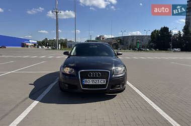 Хэтчбек Audi A3 2005 в 