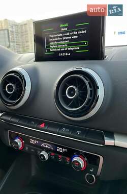 Седан Audi A3 2015 в 