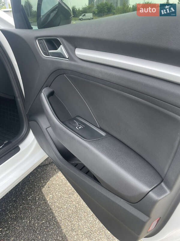 Седан Audi A3 2016 в Киеве фото 34 Седан Audi A3 2016 в Киеве