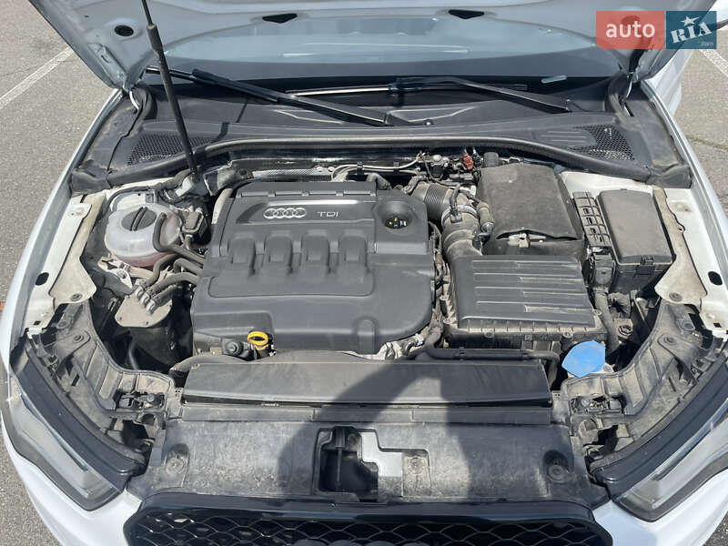 Седан Audi A3 2016 в Києві