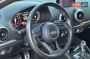 Хэтчбек Audi A3 2017 в 