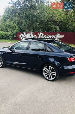 Седан Audi A3 2017 в 