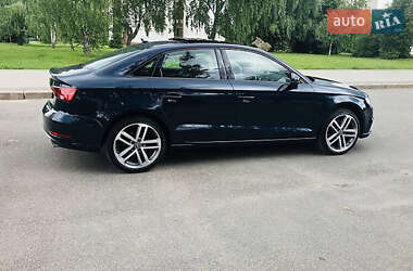 Седан Audi A3 2017 в 