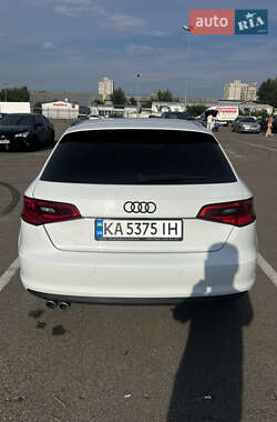 Хэтчбек Audi A3 2016 в 