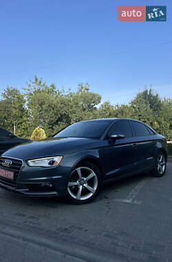 Седан Audi A3 2016 в 