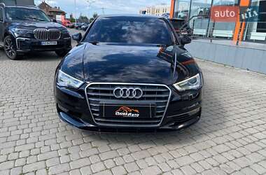 Седан Audi A3 2015 в 