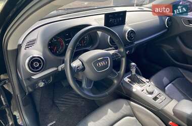 Седан Audi A3 2015 в 