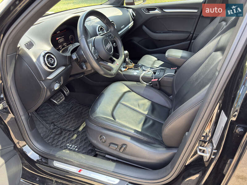 Седан Audi A3 2015 в Лубнах
