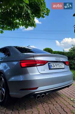 Седан Audi A3 2018 в 