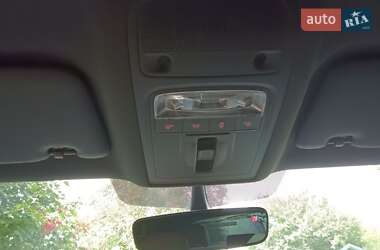Хэтчбек Audi A3 2016 в 