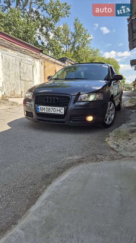 Хэтчбек Audi A3 2007 в 