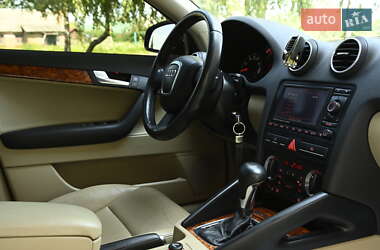 Хэтчбек Audi A3 2007 в 