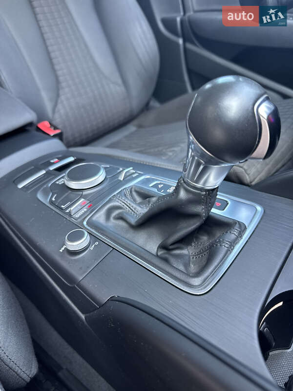 Седан Audi A3 2013 в Каменском