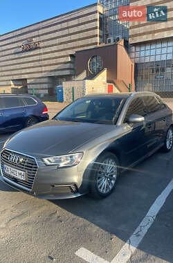 Хэтчбек Audi A3 2017 в 