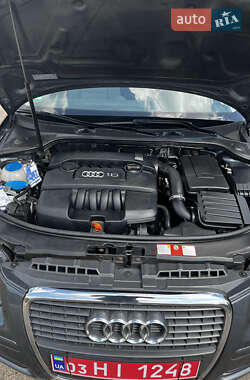 Хэтчбек Audi A3 2007 в 
