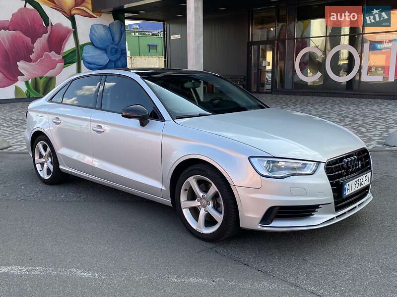 Седан Audi A3 2014 в Киеве