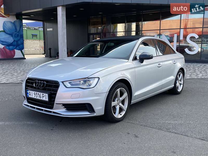 Седан Audi A3 2014 в Киеве