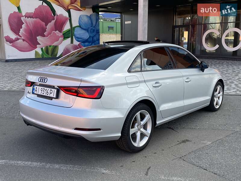 Седан Audi A3 2014 в Киеве