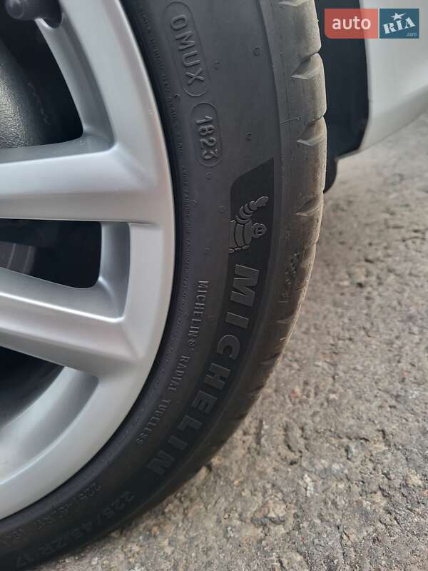 Хэтчбек Audi A3 2016 в Киеве