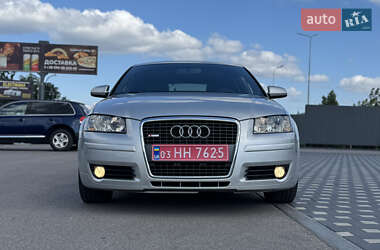 Хэтчбек Audi A3 2006 в 