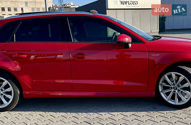 Хэтчбек Audi A3 2016 в 
