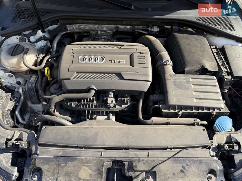 Седан Audi A3 2015 в Одессе