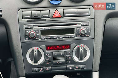 Хэтчбек Audi A3 2005 в 