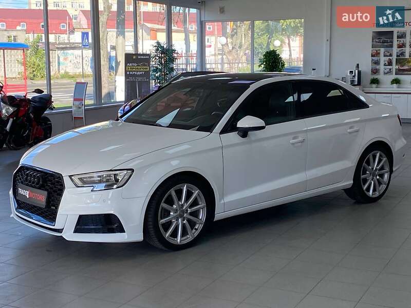 Седан Audi A3 2015 в Києві