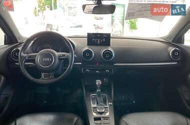 Седан Audi A3 2015 в 