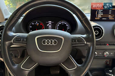 Седан Audi A3 2015 в 
