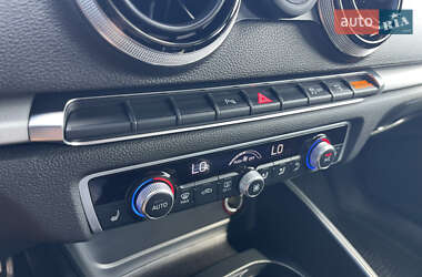 Седан Audi A3 2015 в Виннице