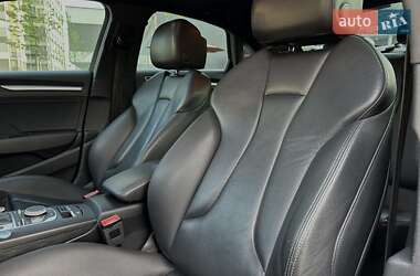 Седан Audi A3 2018 в 