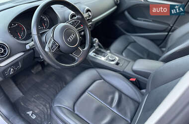 Седан Audi A3 2014 в 