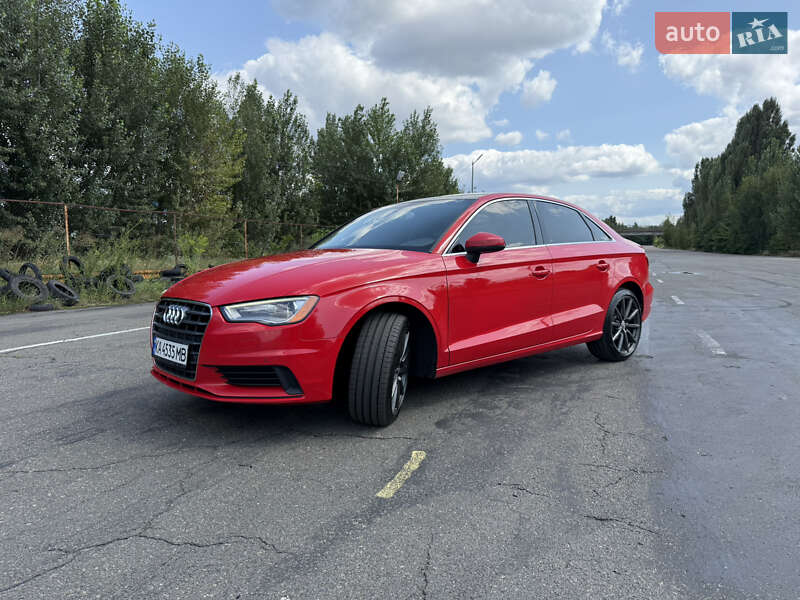 Седан Audi A3 2014 в 