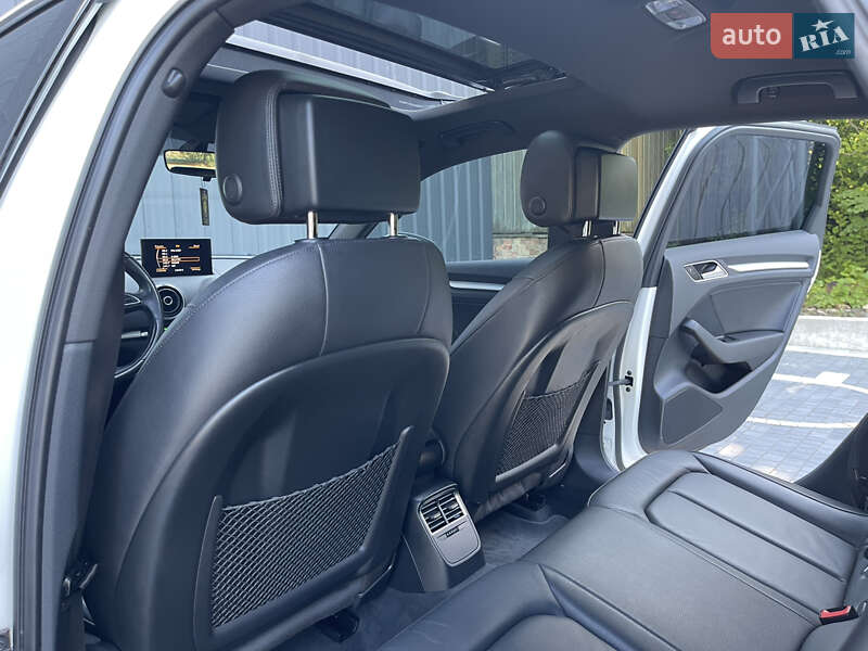Хэтчбек Audi A3 2016 в Ровно