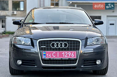 Хэтчбек Audi A3 2007 в 