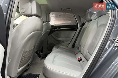 Седан Audi A3 2016 в 
