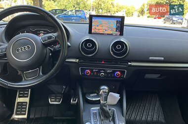 Седан Audi A3 2016 в Николаеве