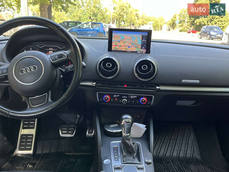 Седан Audi A3 2016 в Миколаєві